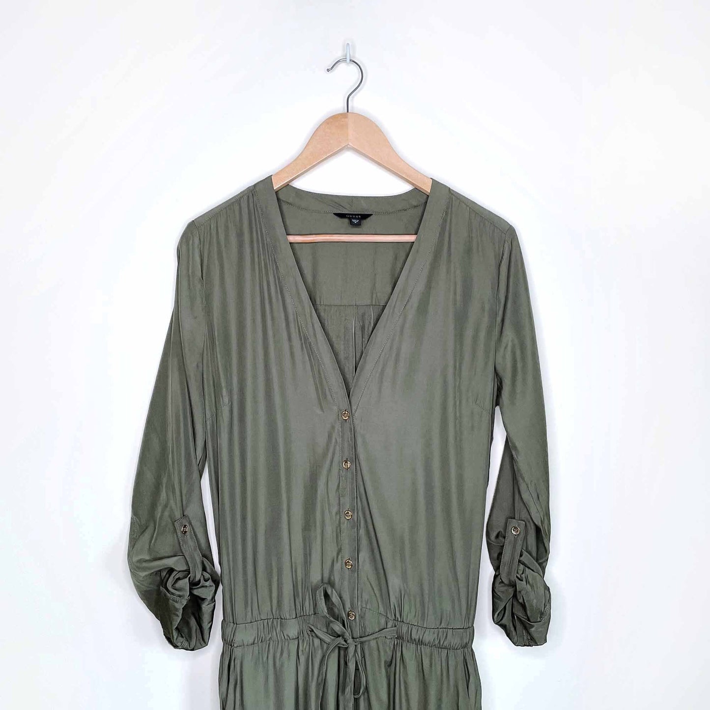 guess quinn jumpsuit with rolled sleeves - size medium