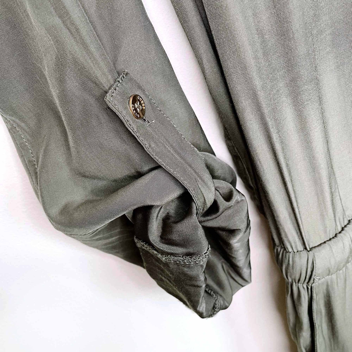 guess quinn jumpsuit with rolled sleeves - size medium