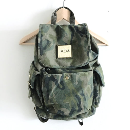 Guess camo canvas backpack