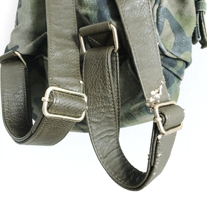 Guess camo canvas backpack