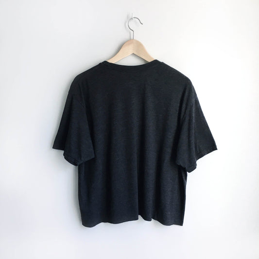 Guns n' Roses Cropped Band Tee - size XL