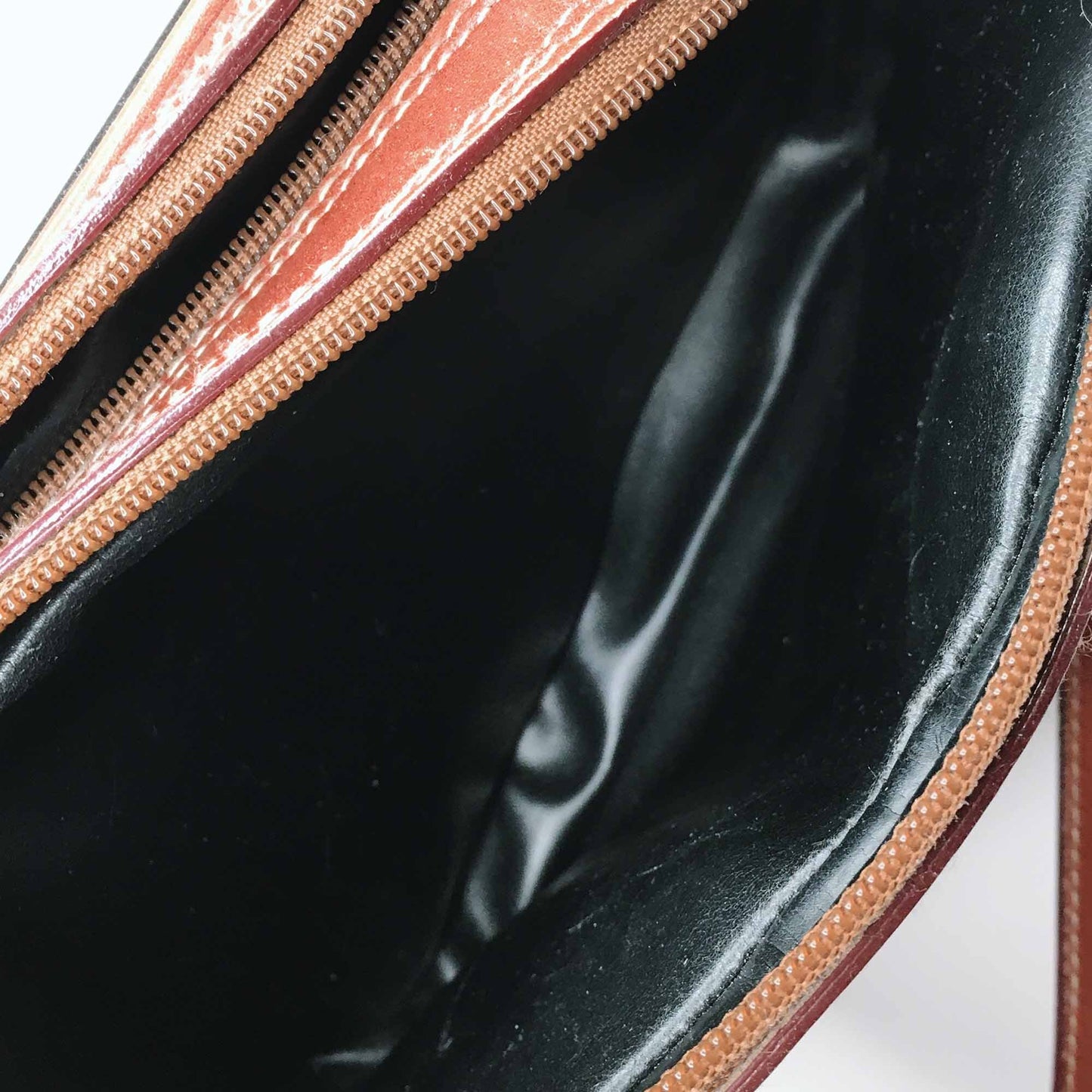 Vintage Guy Laroche Paris leather cross body