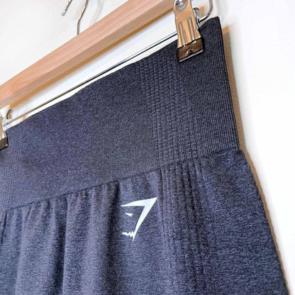 gymshark vital 2.0 seamless leggings in charcoal - size small