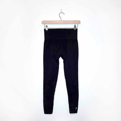 gymshark vital 2.0 seamless leggings in charcoal - size small