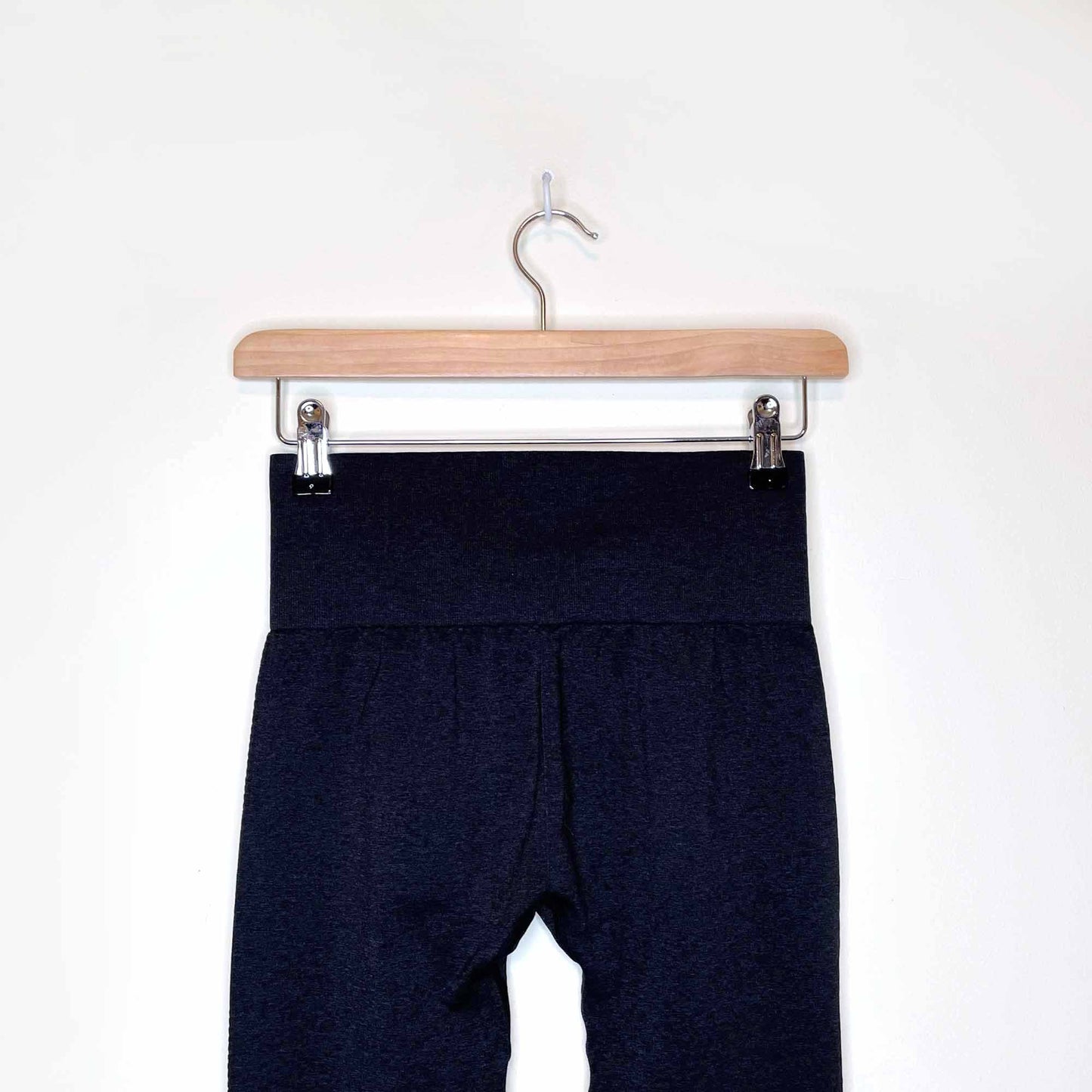 gymshark vital 2.0 seamless leggings in charcoal - size small