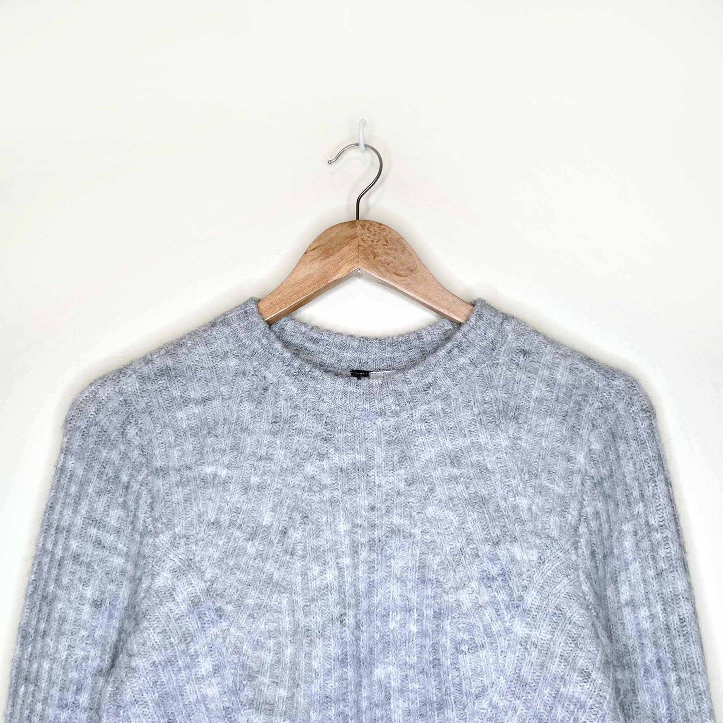h&m dividend ribbed crewneck wool-alpaca sweater - size small