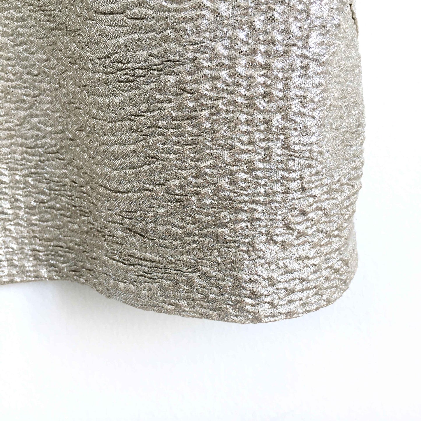 H&amp;M oversized gold crepe crinkle top - size Small