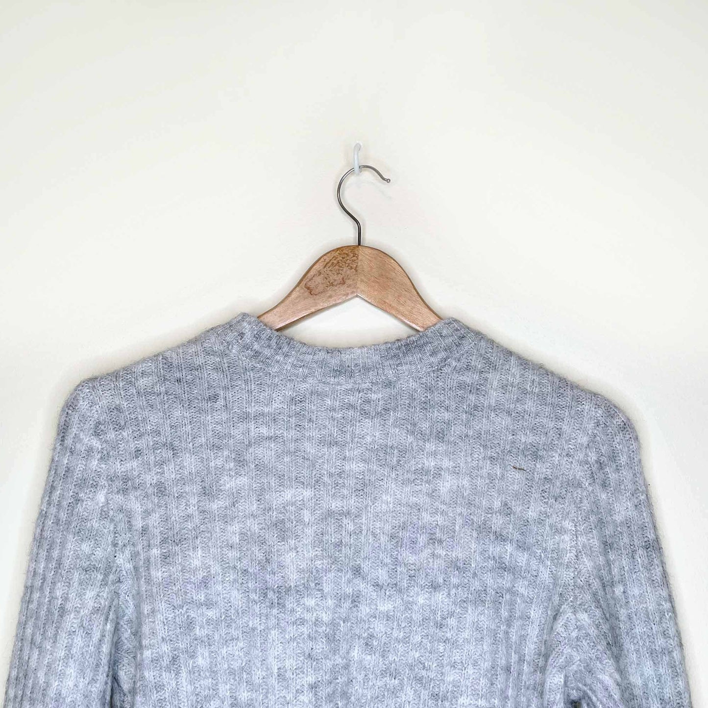 h&m dividend ribbed crewneck wool-alpaca sweater - size small