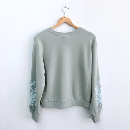 H&M Embroidered Sweatshirt - size xs - NWOT