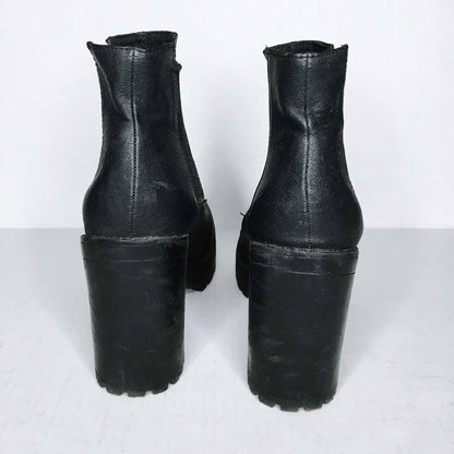 H&M Dividend chunky heeled boots - size 8.5