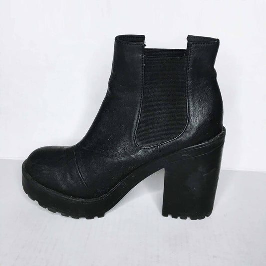 H&M Dividend chunky heeled boots - size 8.5