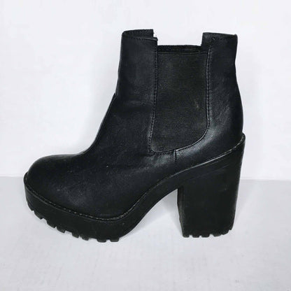 H&M Dividend chunky heeled boots - size 8.5