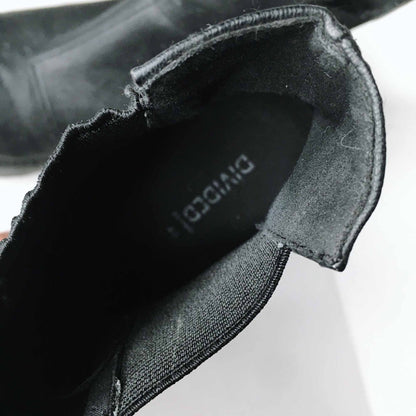 H&M Dividend chunky heeled boots - size 8.5