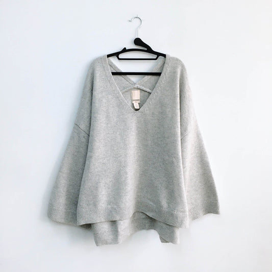 H&amp;M Oversized Wool Sweater in Melange - size Medium