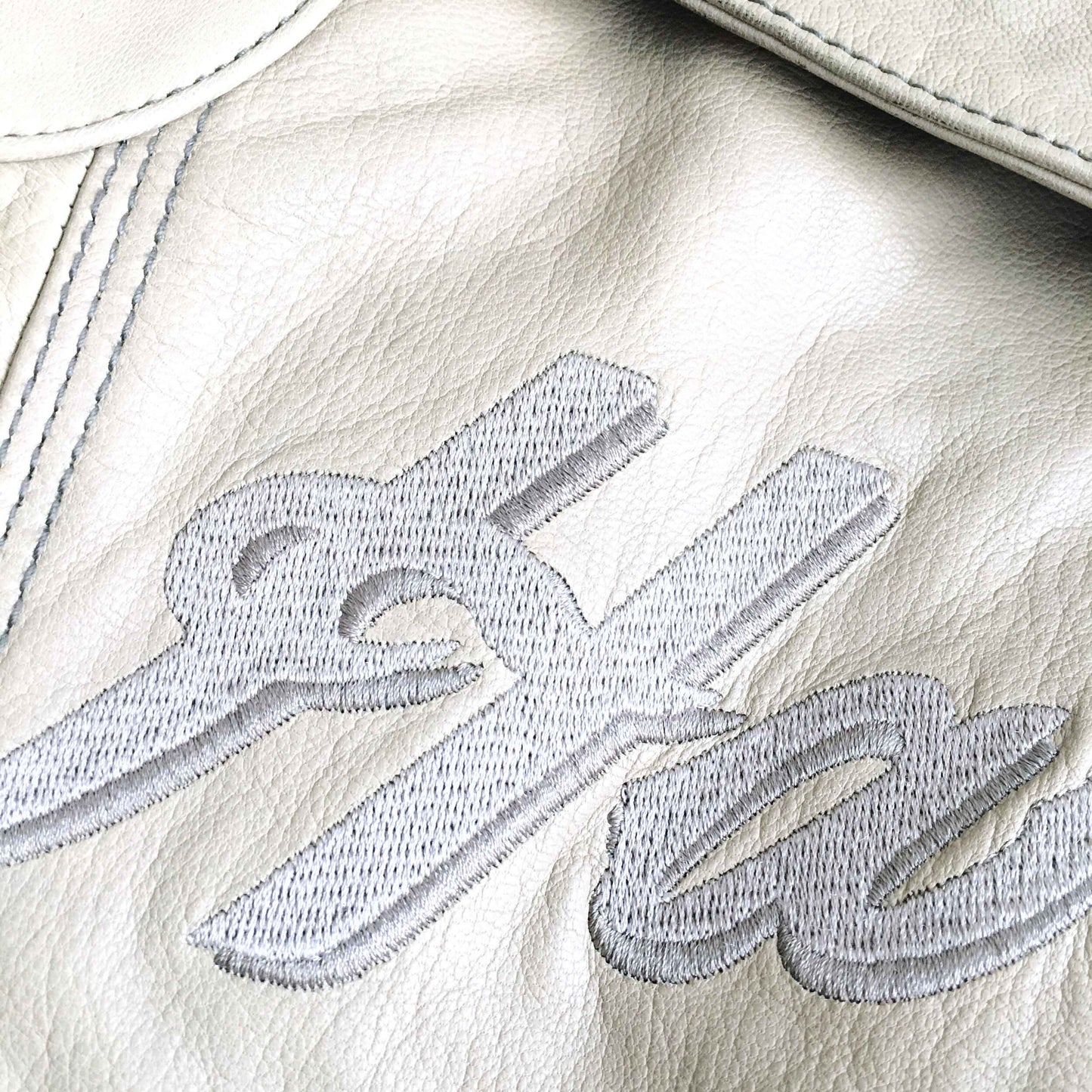 Harley Davidson leather moto jacket - size Medium