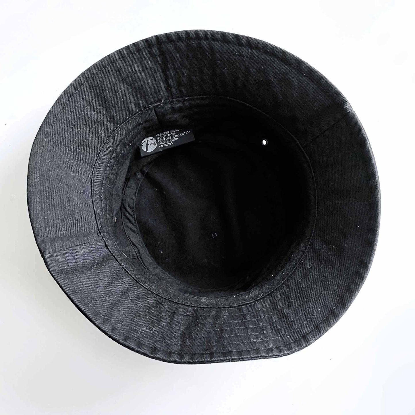 black bucket hat - OS