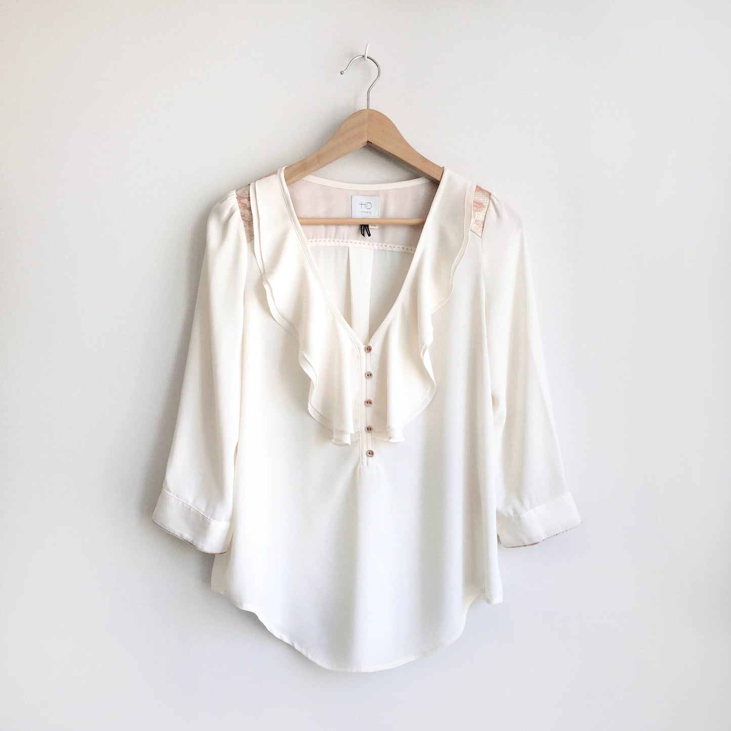 HD in Paris Elinor Ruffle Blouse - size 6