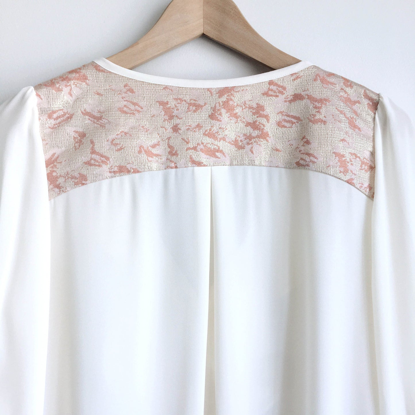 HD in Paris Elinor Ruffle Blouse - size 6