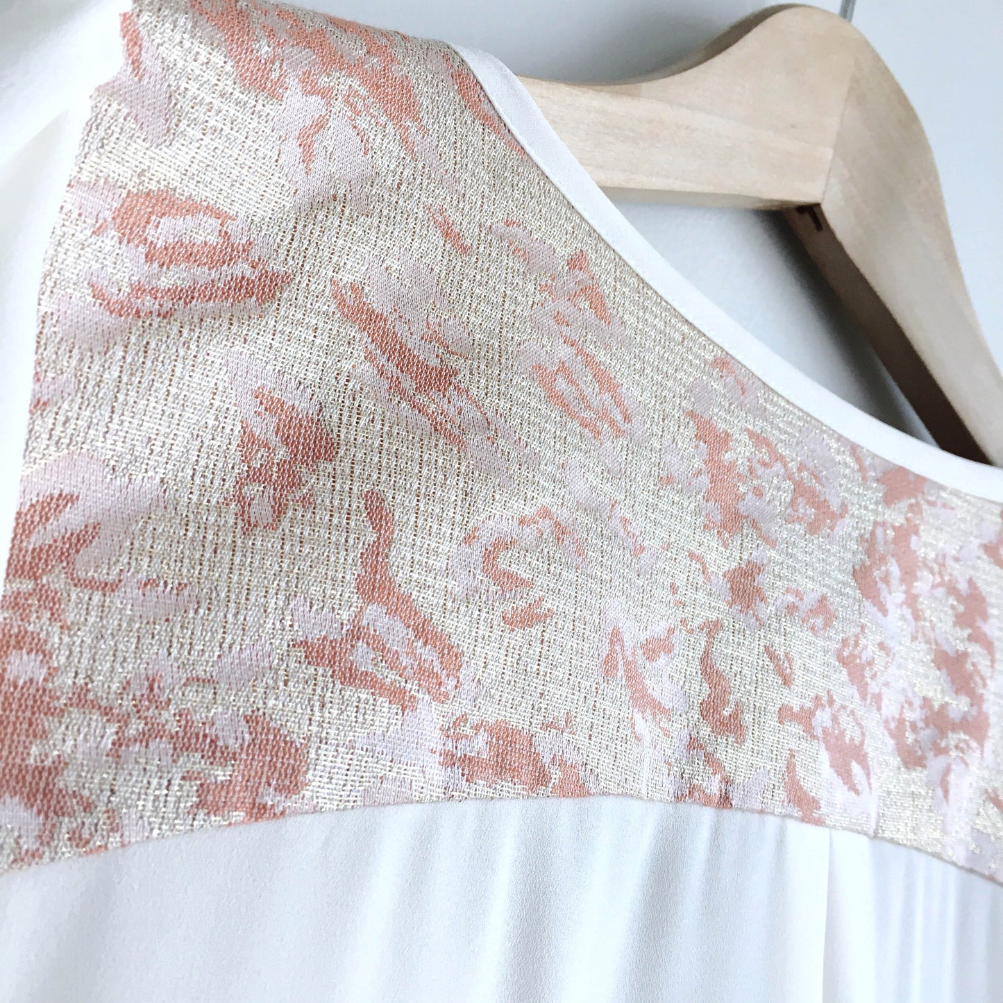 HD in Paris Elinor Ruffle Blouse - size 6