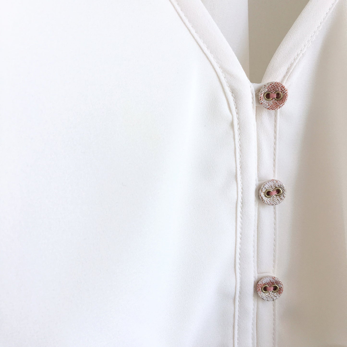 HD in Paris Elinor Ruffle Blouse - size 6