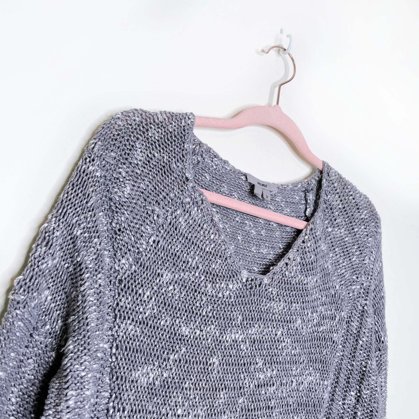 helmut lang grey hi lo linen-blend v-neck slub sweater - size small