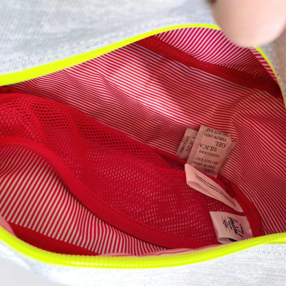 nwt herschel travel toiletry bag