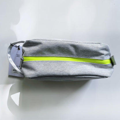 nwt herschel travel toiletry bag