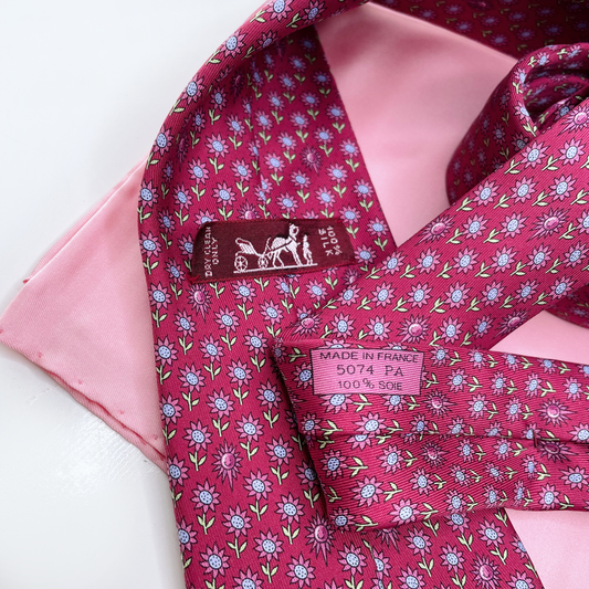 hermès red pink silk daisy tie and pocket square