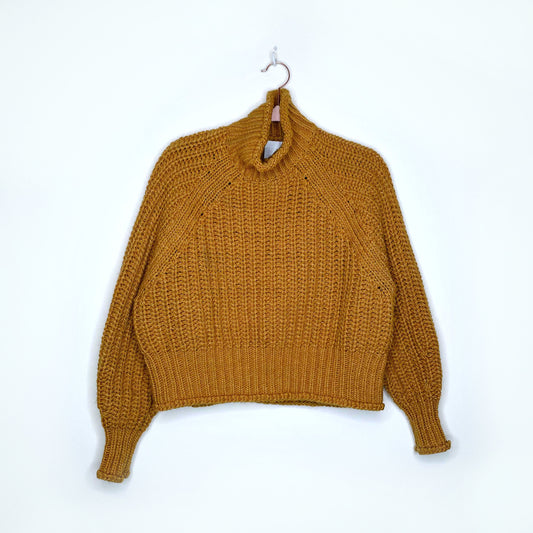 h&m mustard cropped chunky knit turtleneck - size xs