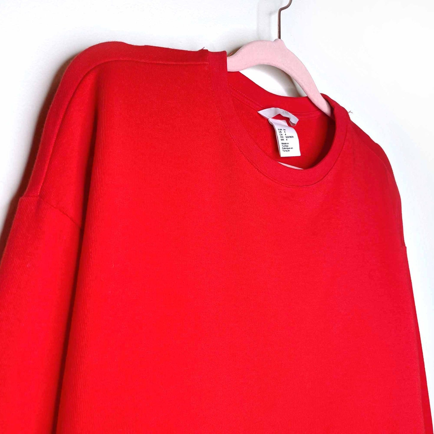 h&m dividend ruched hole sweatshirt - size 4