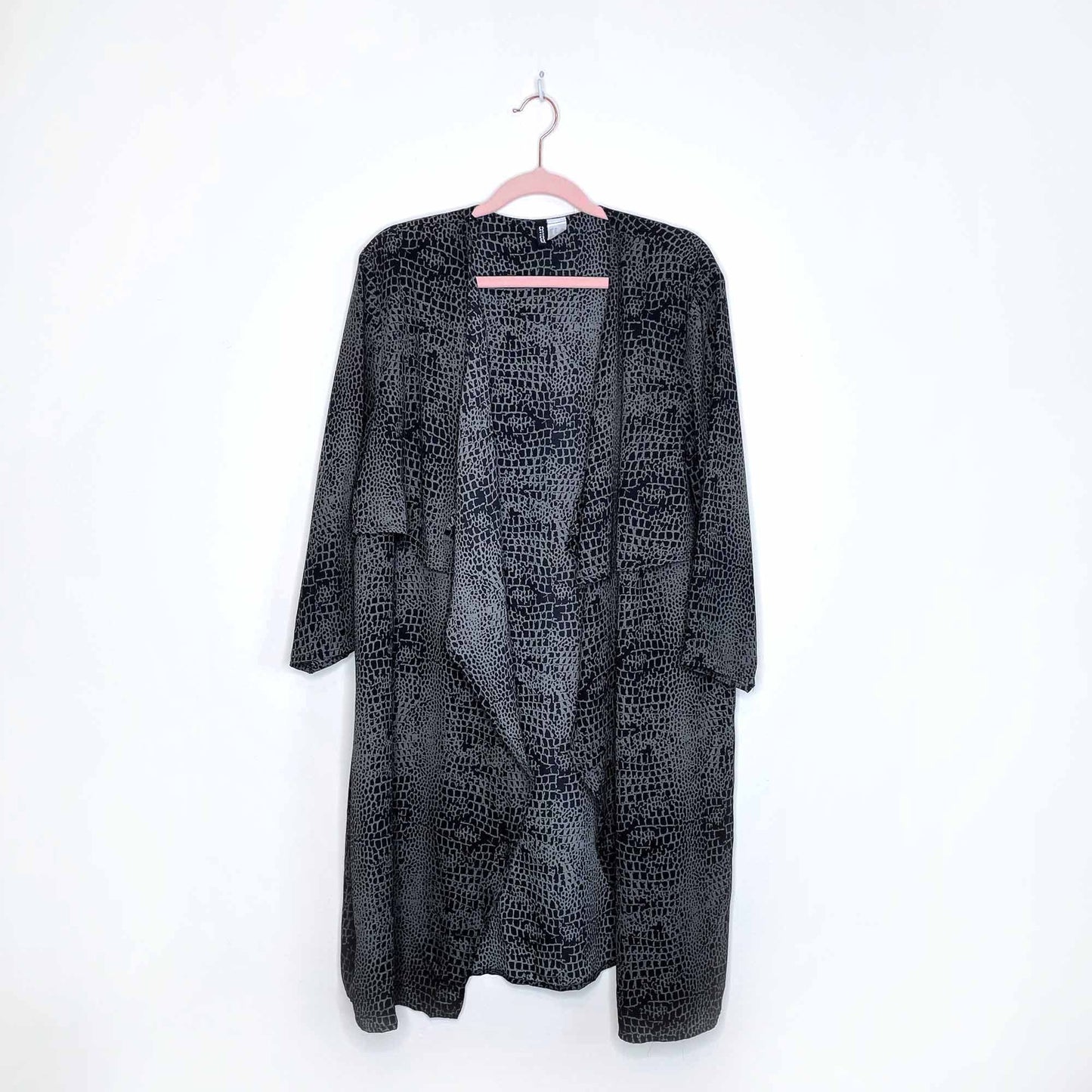 h&m dividend snake print open waterfall jacket - size 14