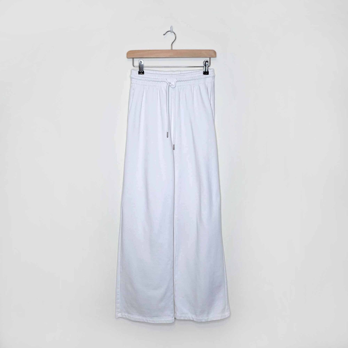 h&m wide cut high rise cozy sweat pants - size small