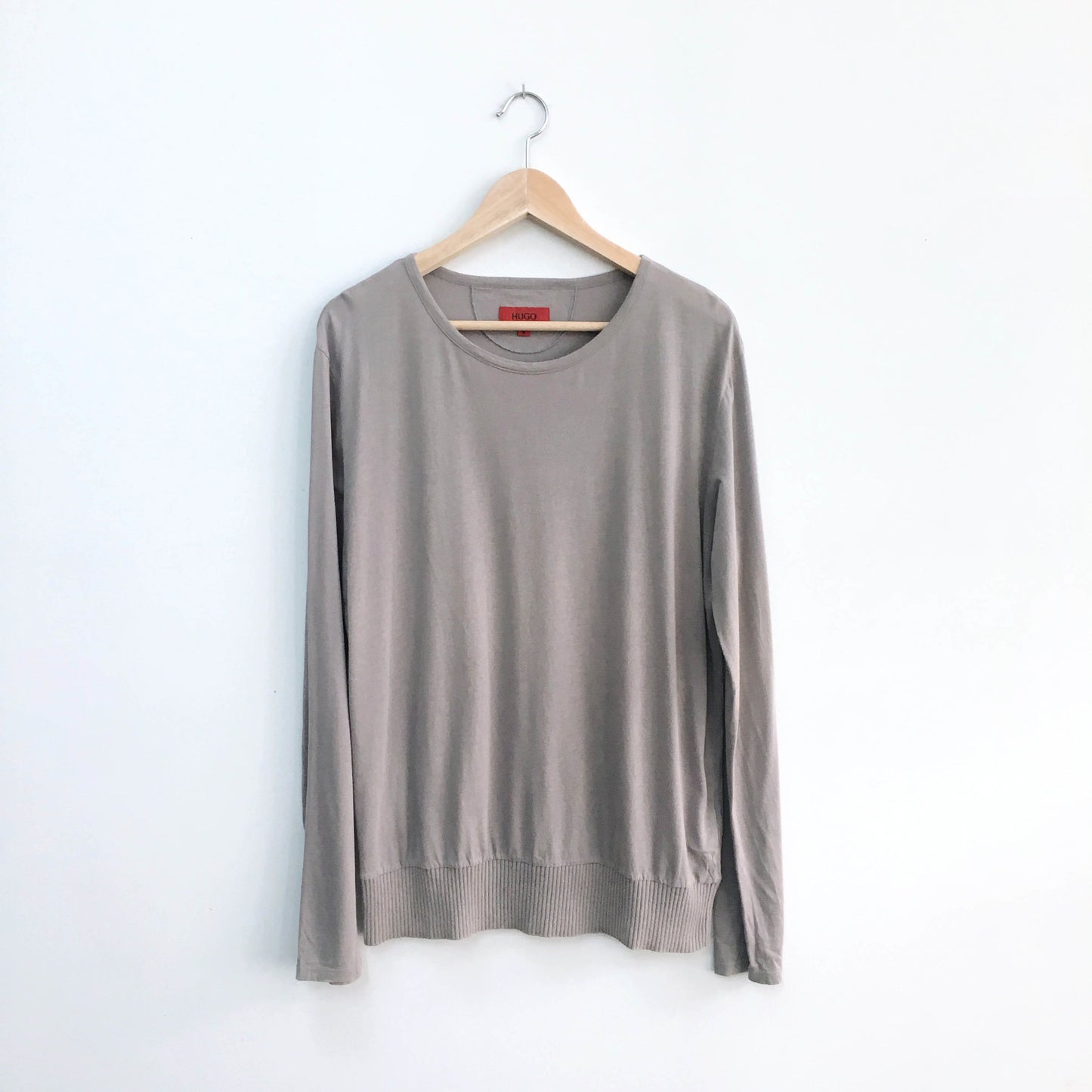 Hugo Boss Long Sleeve Tee - size Medium