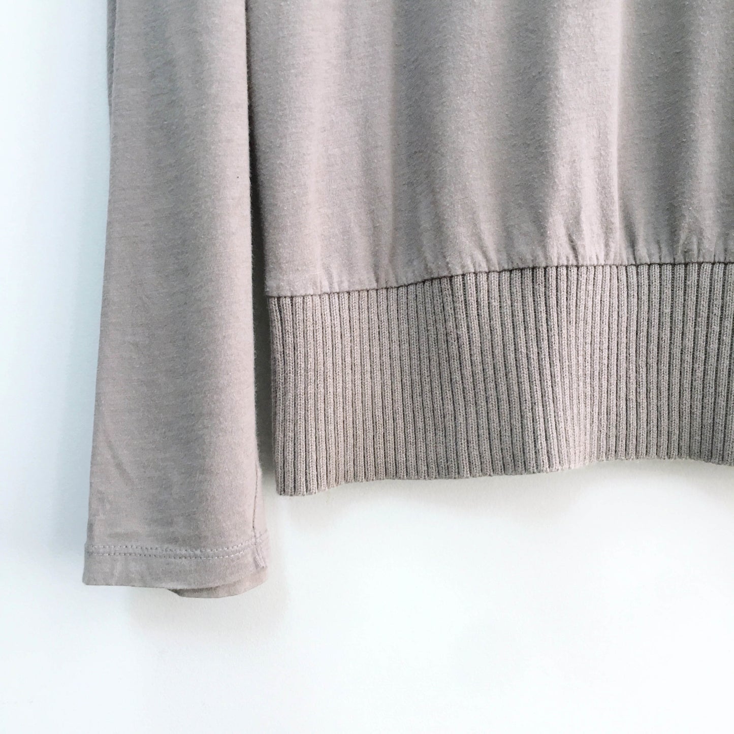 Hugo Boss Long Sleeve Tee - size Medium
