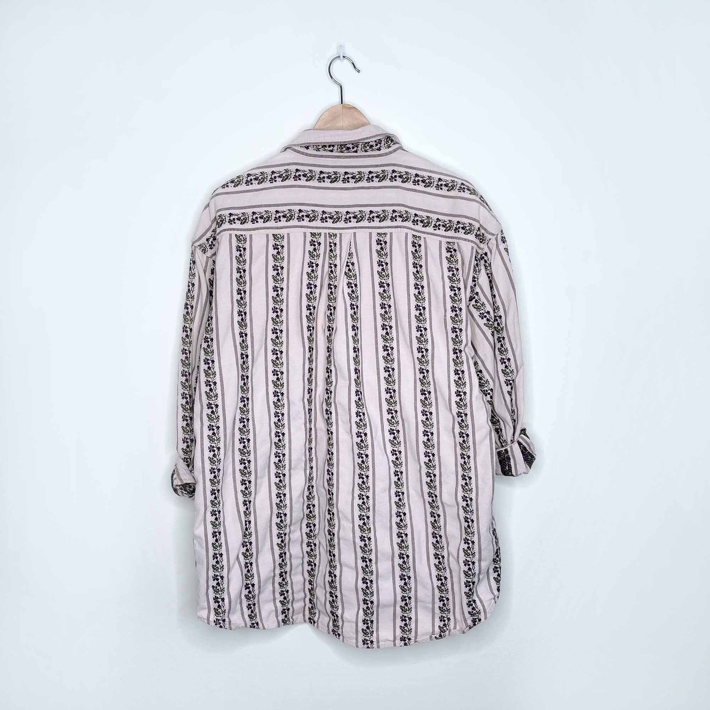 Vintage Huntington Ridge embroidered button down - size 40