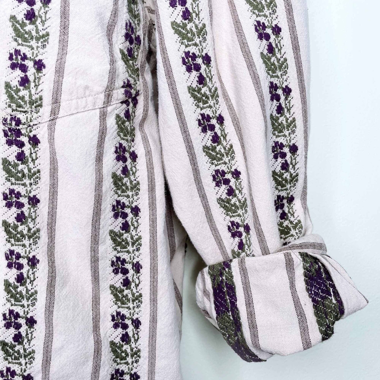 Vintage Huntington Ridge embroidered button down - size 40