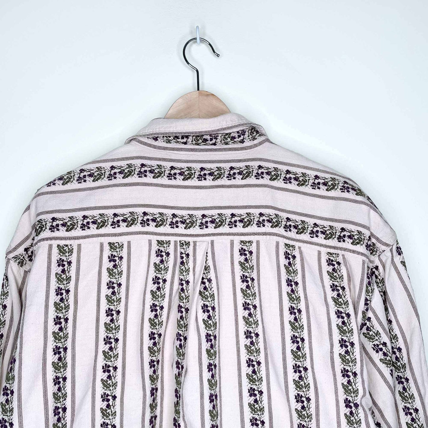 Vintage Huntington Ridge embroidered button down - size 40