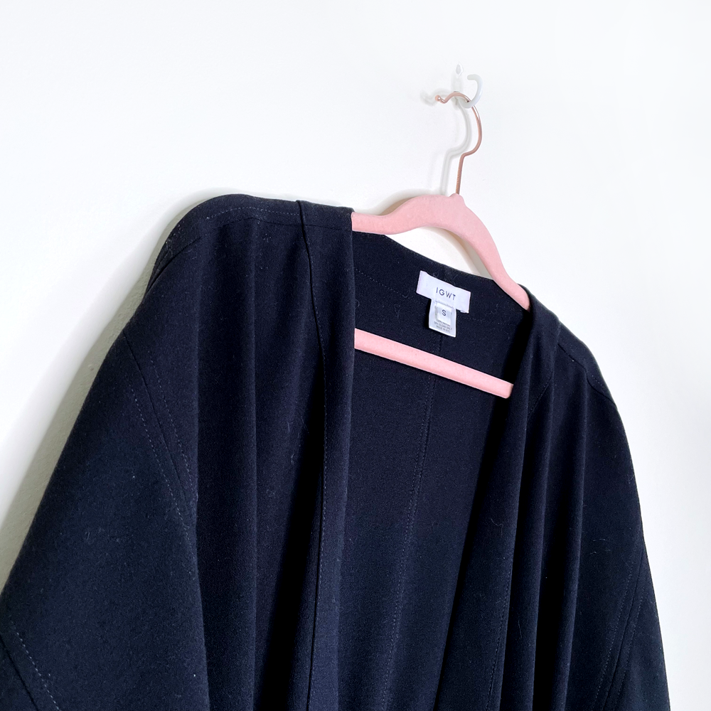 igwt black belted kimono cardigan jacket - size small