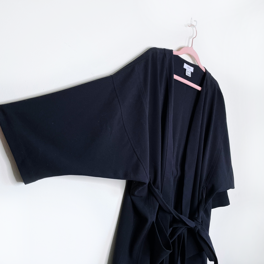 igwt black belted kimono cardigan jacket - size small