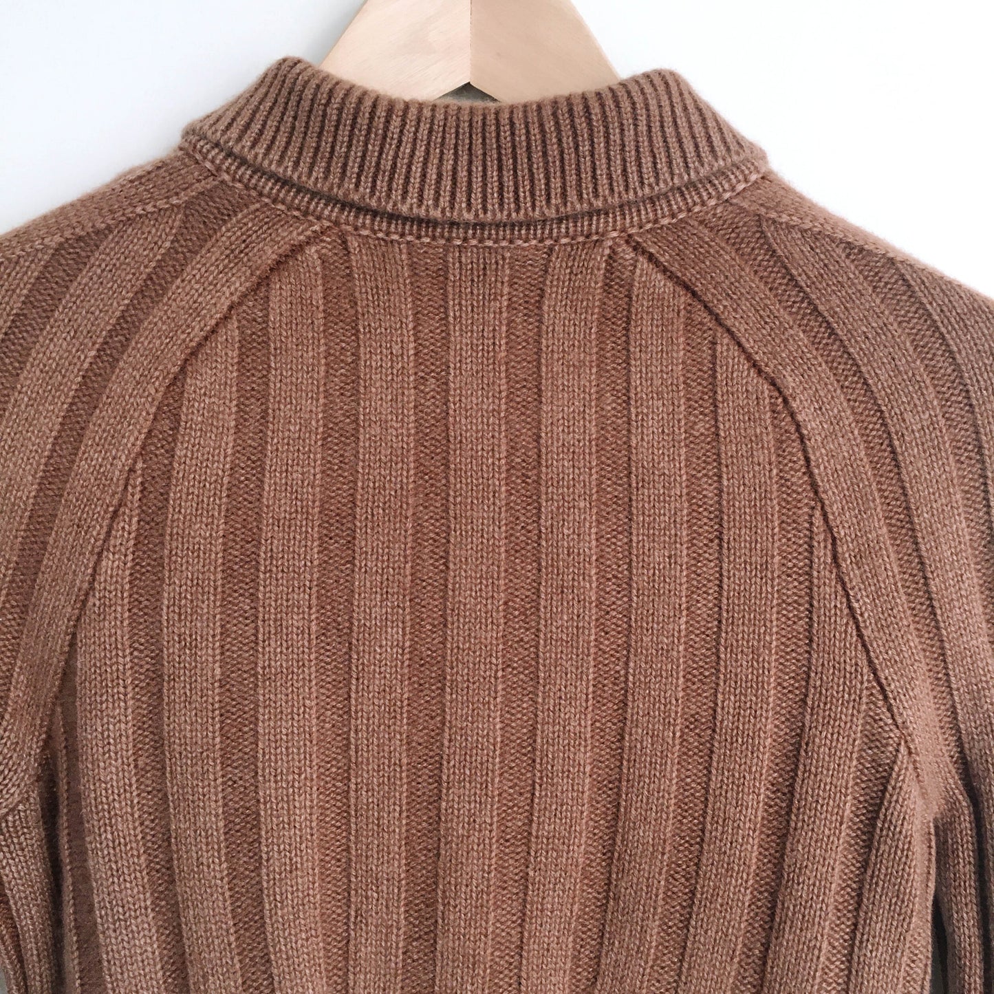 Iris von Arnim ribbed Cashmere Cardigan - size Medium
