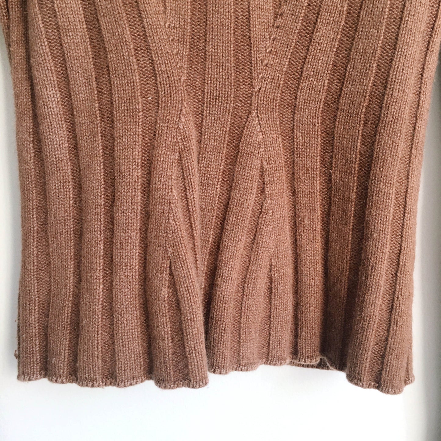 Iris von Arnim ribbed Cashmere Cardigan - size Medium