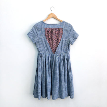 Isabella Sinclair Hidden Blooms Dress - size xs