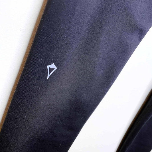 ivivva black rhythmic tight luxtreme leggings - size 12