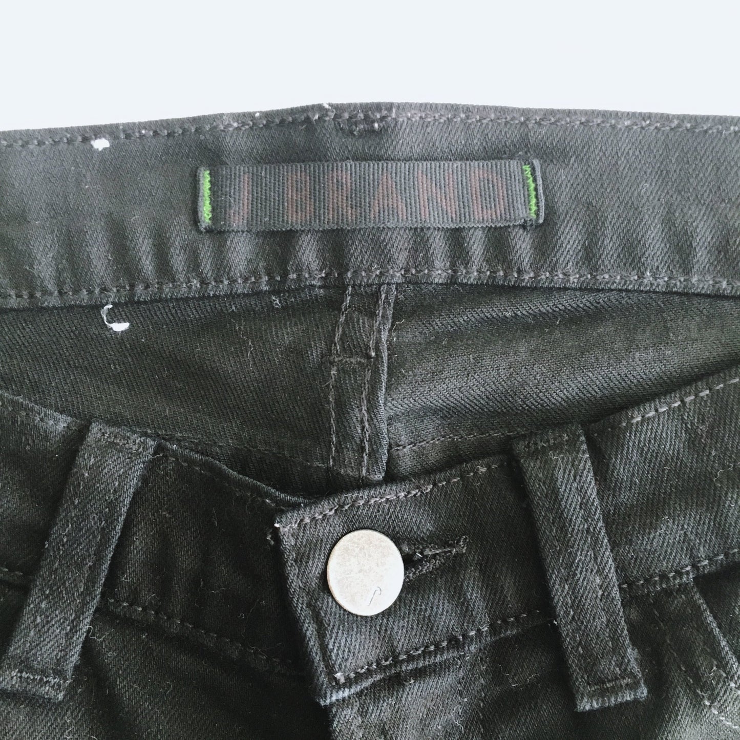 j Brand pencil leg 942 jeans in jett black - size 25