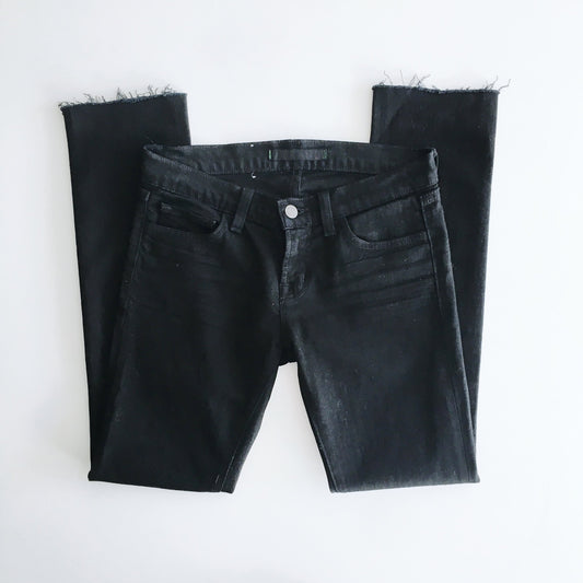 j Brand pencil leg 942 jeans in jett black - size 25