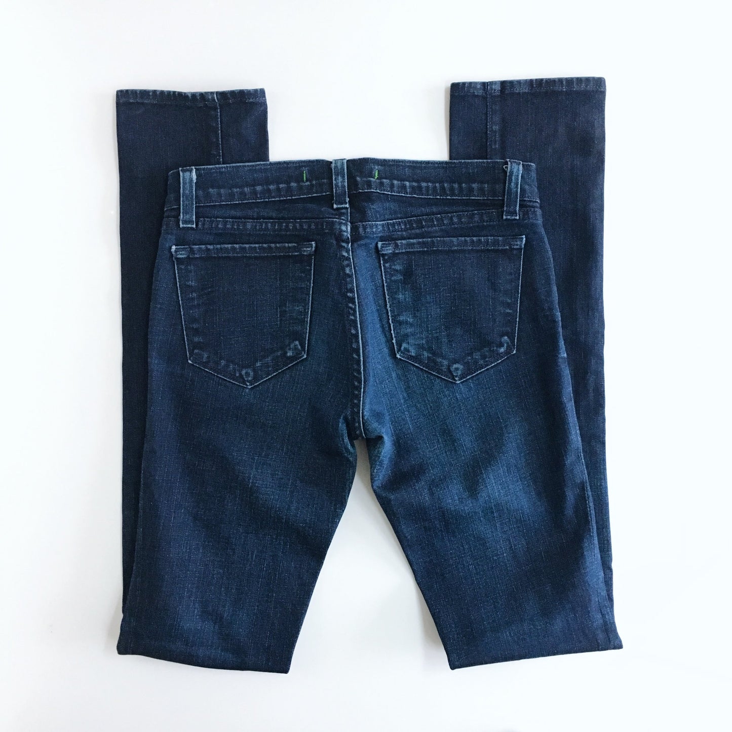 J Brand Pencil Leg Jeans in Dark Vintage - size 26