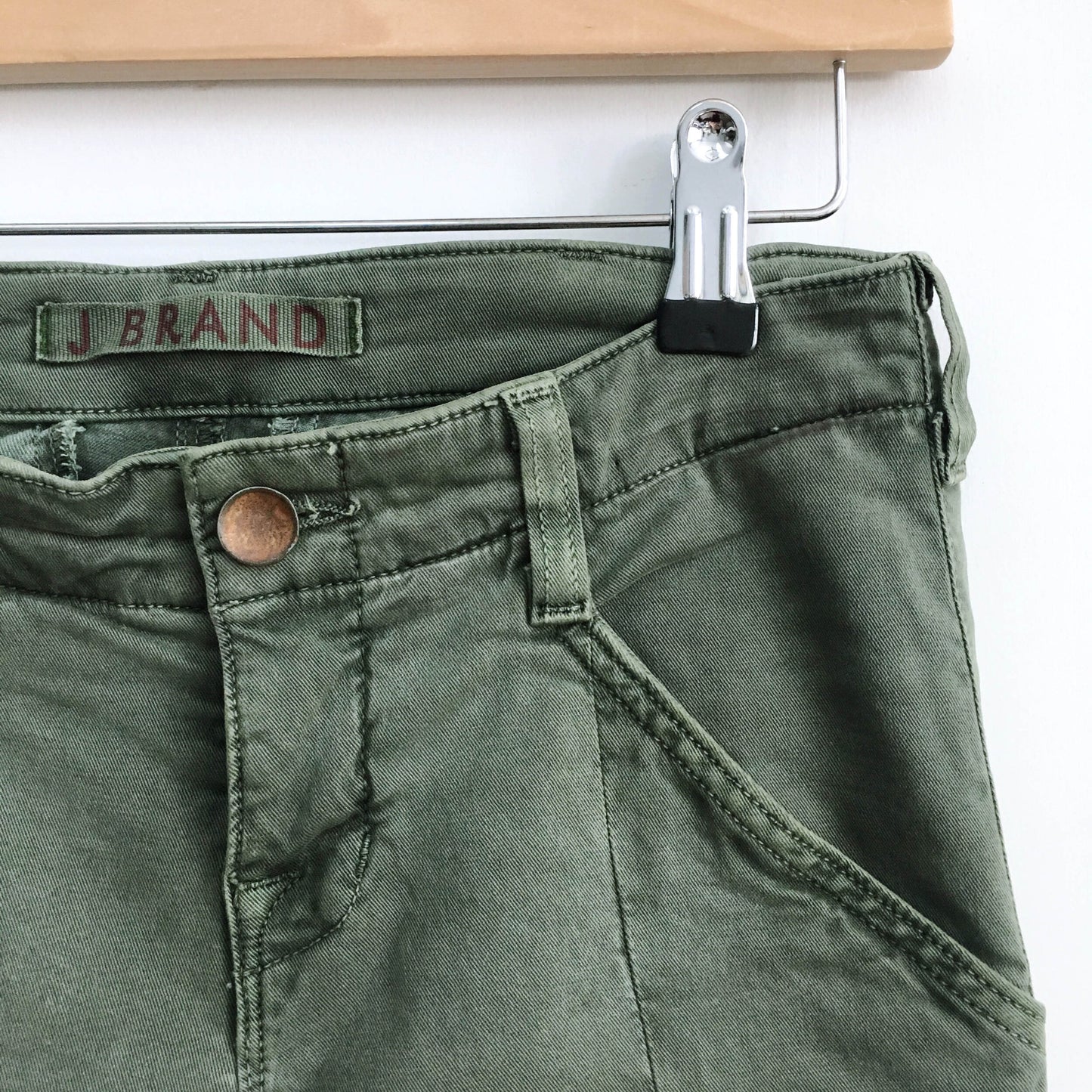 J Brand Houlihan Cargo Skinny - size 24