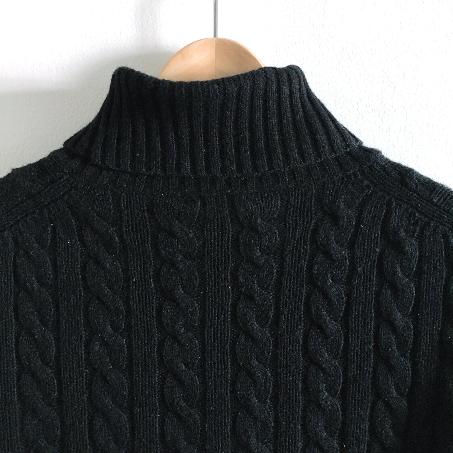 J Crew cashmere-blend turtleneck - size Small