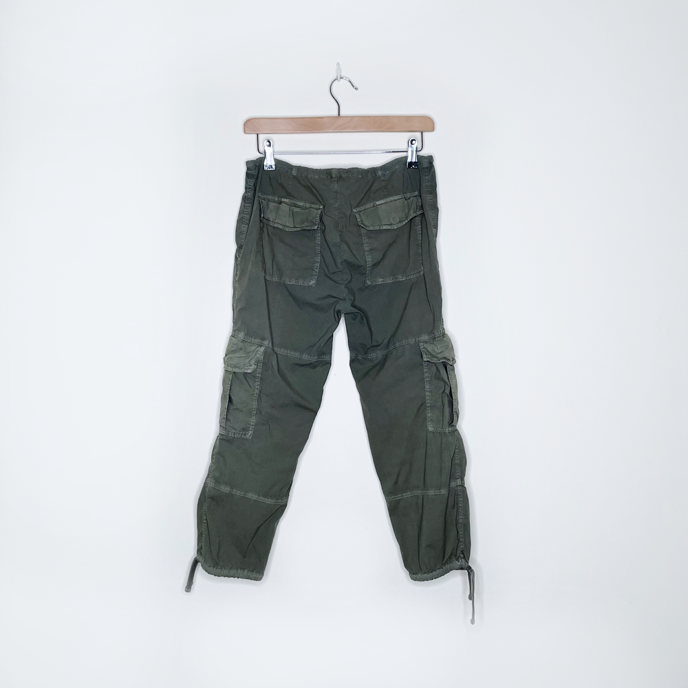 james perse slim cropped low rise estilo cargo pants - size 0