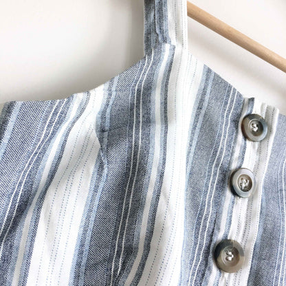 NWT Japna striped button front crop top - size xs